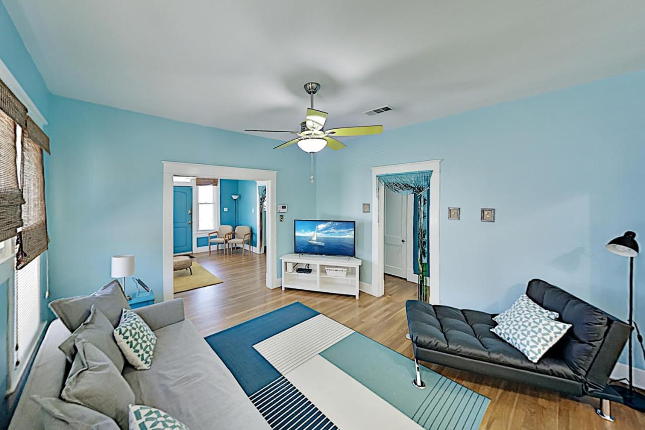 Sky Blue Beach Galveston Buitenkant foto